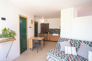 Living area - Your Bucolic Holidays at Lake Bracciano, with Friends or Family (Trevignano Romano)