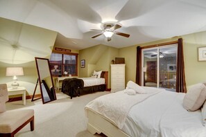 3 bedrooms, desk, free WiFi, bed sheets