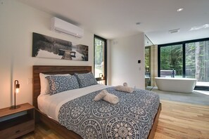 Bureau, accès au Wi-Fi (inclus), literie fournie