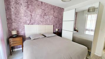 1 habitación, wifi y ropa de cama