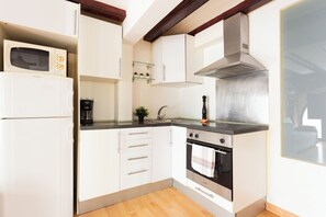 Talheres/pratos/utensílios de cozinha