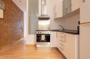 Kochgeschirr/Geschirr/Besteck