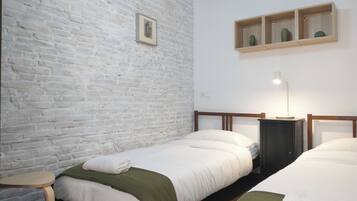 1 bedroom, iron/ironing board, WiFi