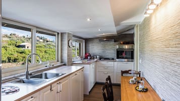 apartman, kilátással a városra | Kilátás a szobából