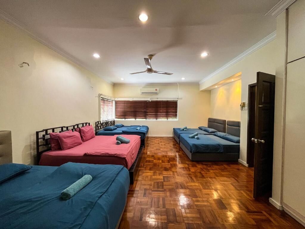 Executive Villa, Garden View | 3 bedrooms, minibar, iron/ironing board, free WiFi