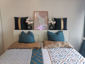 1 bedroom, WiFi, bed sheets - Chambre Cosy Avec Vue Seine, Proche Aéroport Orly - Séjour Idéal à Paris! (Choisy-le-Roi)