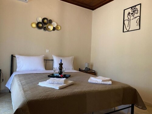 Family sized home in thassos on vilage of potos. 20 minutes walk from the center