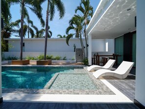 Exterior - RoomQuest HideAway Hua Hin (Hua Hin)