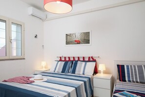 Apartment | 3 bedrooms, iron/ironing board, free WiFi, bed sheets - Casa Marisa by Wonderful Italy (Golfo Aranci)