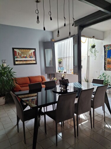 Quarto em casa compartilhada