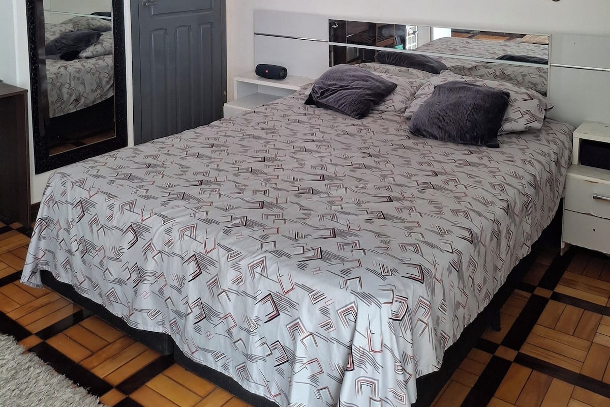 Basic Single Room, 1 Twin Bed | Iron/ironing board