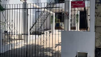 Fachada da propriedade