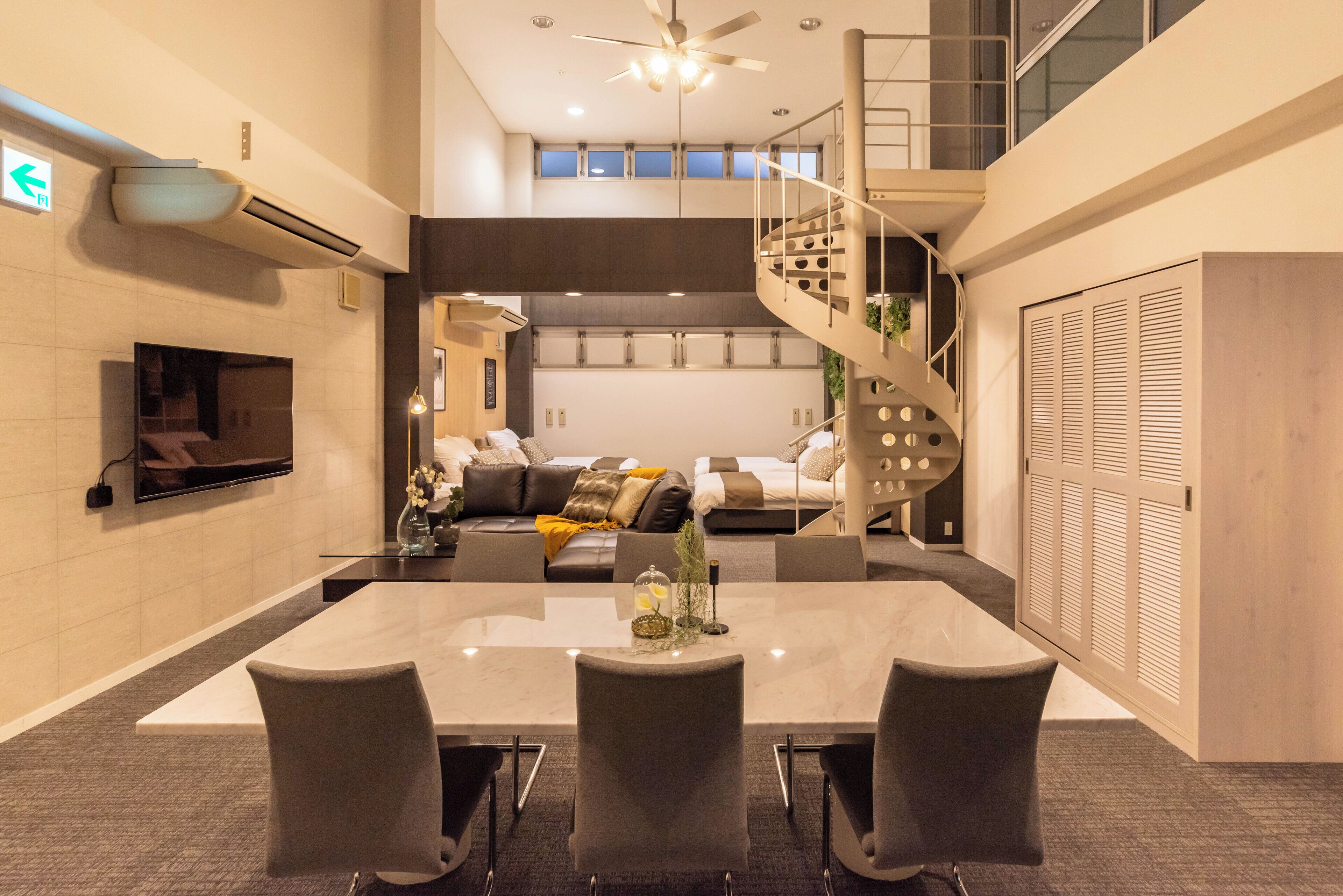 In-room dining