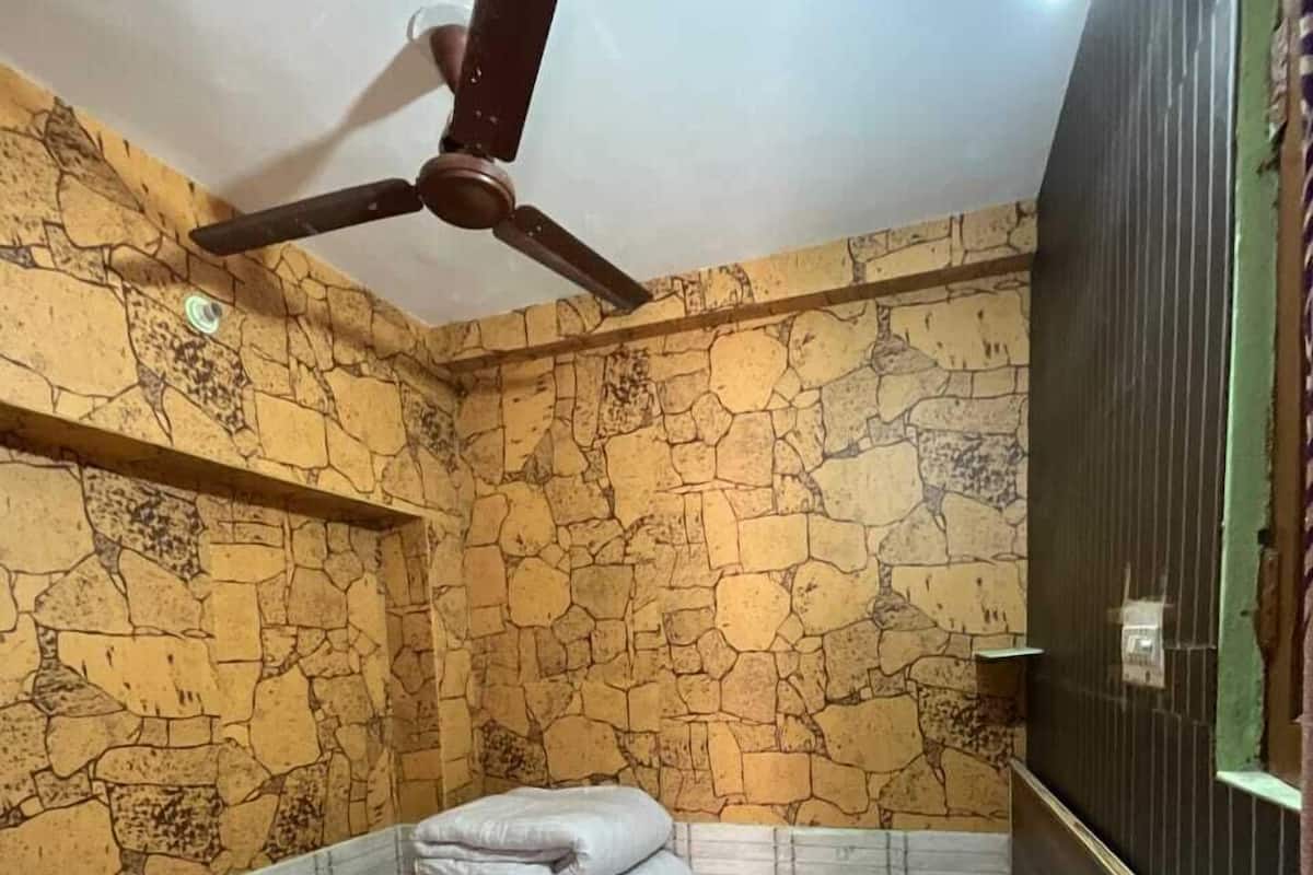 Single Room | WiFi (free)
