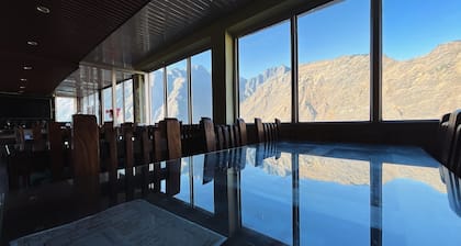 J M S Guest House