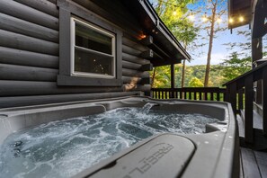 Baignoire à remous extérieure