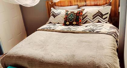 1 Bed Cabin - Sleeps 2 - Wifi