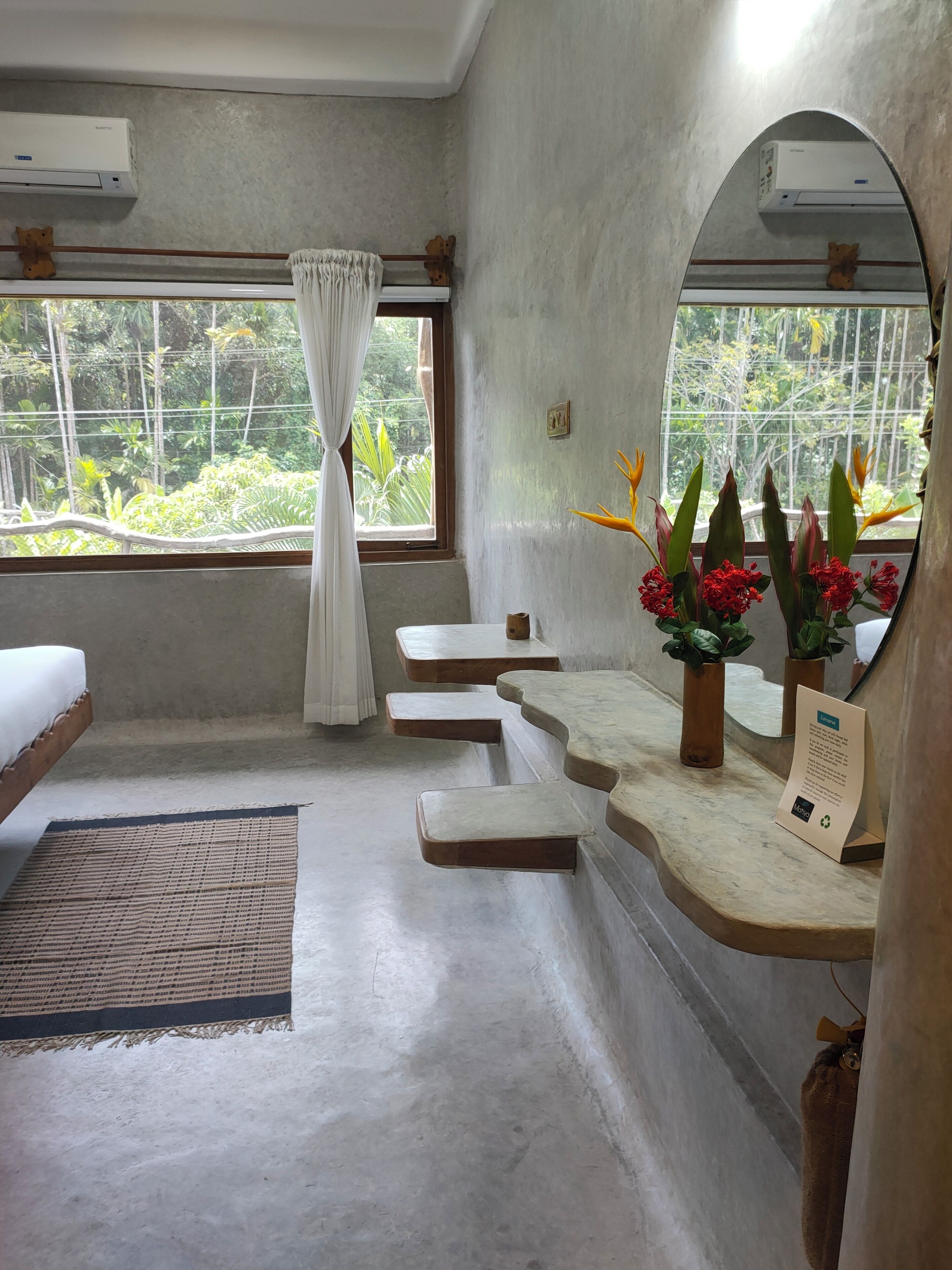 Chambre Deluxe | Coffres-forts dans les chambres, rideaux occultants, Wi-Fi gratuit