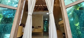 Coffres-forts dans les chambres, rideaux occultants, Wi-Fi gratuit