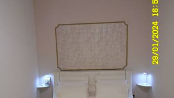 1 Schlafzimmer, Schreibtisch, WLAN, BettwÀsche