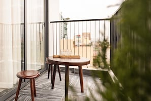 Apartamento Deluxe, vistas a la ciudad | Balcón