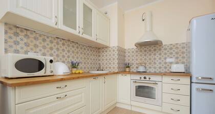 Warsaw Apartment With Parking by Renters