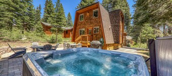 10th Mountain By Tahoe Getaways - 4BR Tahoe Donner w/ Hot Tub & HOA amenities!