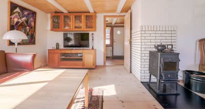 Lovely 4 Bedroom House In Vestmanna