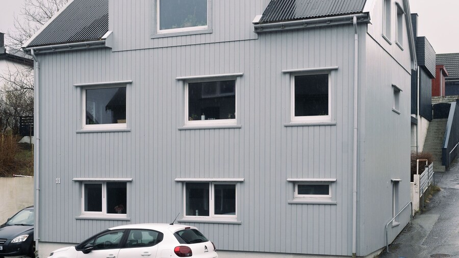 Lovely Apartment | 10 Min Walk From City Centre