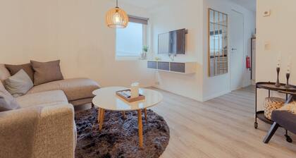 Lovely Apartment | 10 Min Walk From City Centre