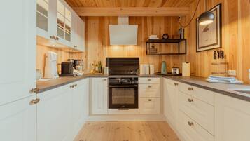 Traditional House | Private kitchen | Full-sized fridge, oven, stovetop, dishwasher