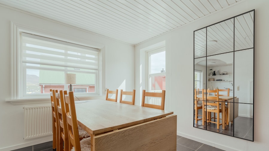 Charming 2Br Retreat In Vestmanna