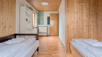 Casa estándar | 2 habitaciones y ropa de cama