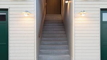 Pintu masuk hartanah