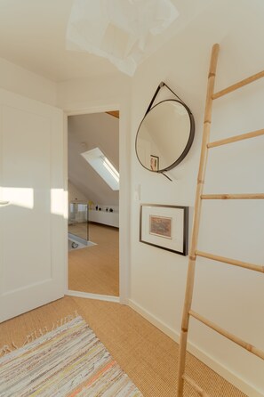 Casa | 2 habitaciones, tabla de planchar con plancha y wifi gratis 