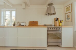 House | Private kitchen - Charming Retreat In The Heart Of Tórshavn (Tórshavn)