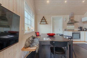 Maison Standard | Salle Ă manger