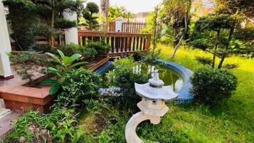 Pemandangan taman