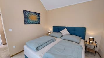 Romantic Apartment, Garden View | 1 bedroom, individually decorated, desk, laptop workspace