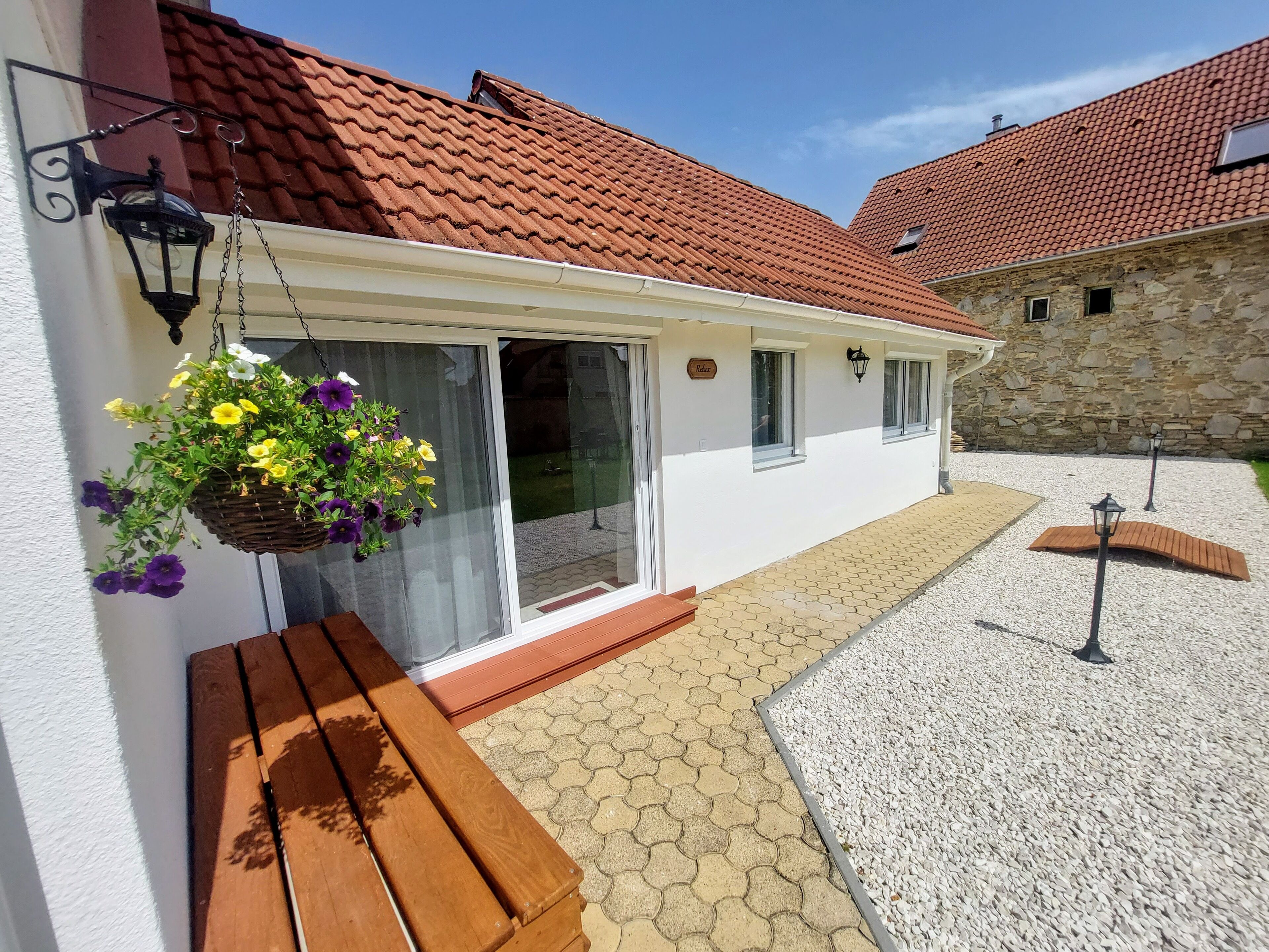 บริเวณภายนอก