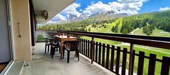 Apartment for 8 near slopes with Wifi and Parking