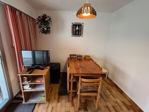 Interior - Charming 3-Room, 6 Pers., Sea Front, Parking (Cap d'Agde)
