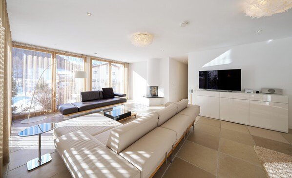 Living area - Grischuna Mountain Lodge (Samnaun)