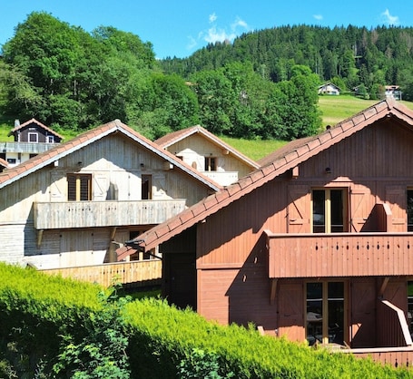 Exterior. Z-Chalet Mitoyen 5B., Z-Chalet Mitoyen 5B.
