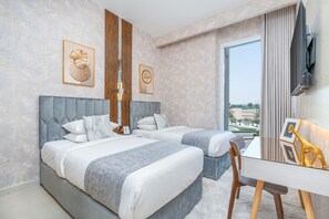 Departamento de lujo, 3 habitaciones, vista a la ciudad | 3 habitaciones y caja de seguridad en la habitación