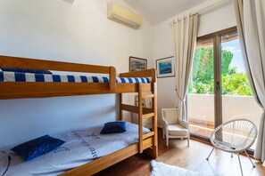 3 Schlafzimmer, Bügeleisen/Bügelbrett, kostenloses WLAN, Bettwäsche
