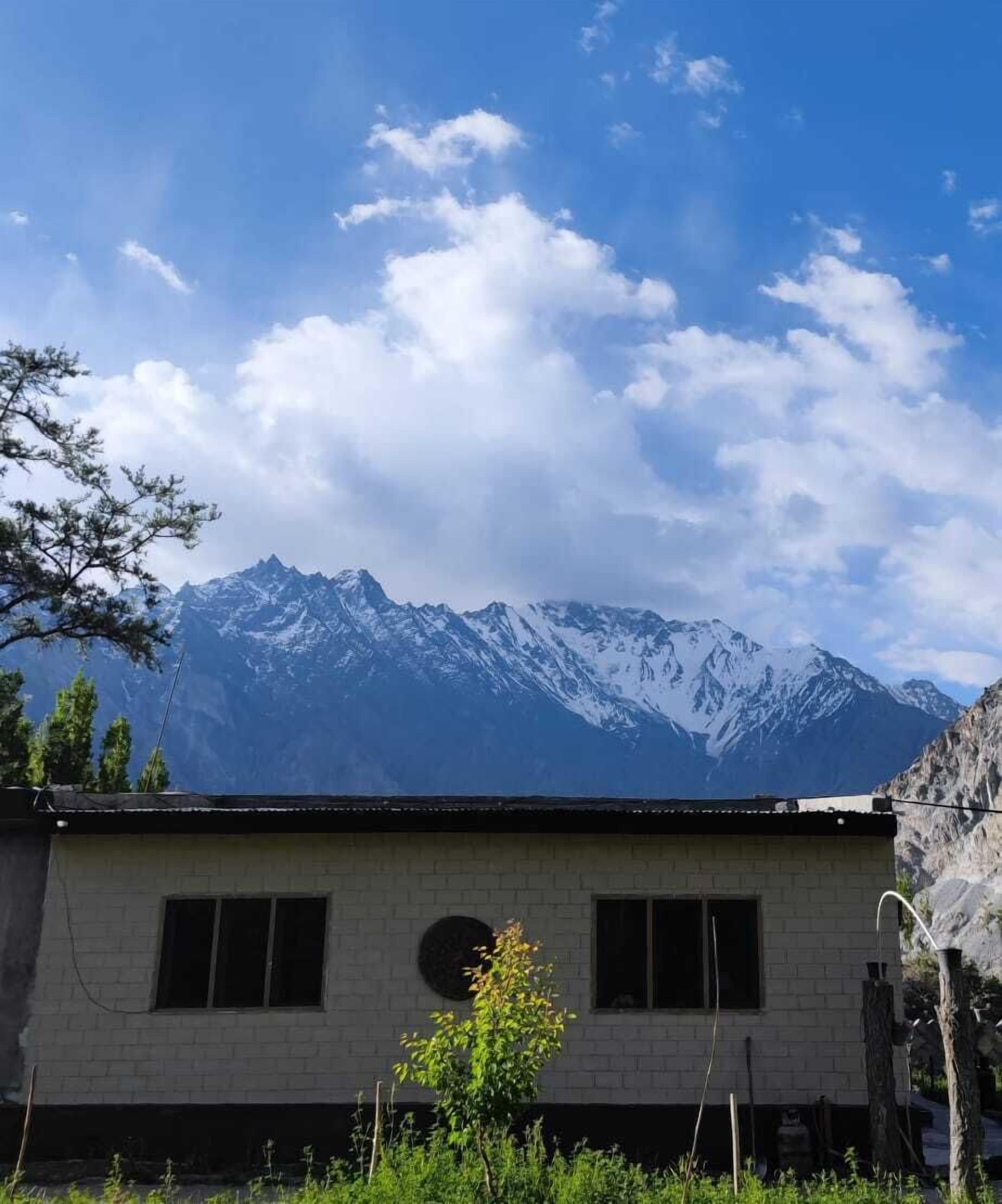 Vue sur les montagnes