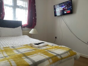 4 camere, ferro/asse da stiro, Wi-Fi gratuito, lenzuola