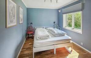 2 bedrooms, free WiFi