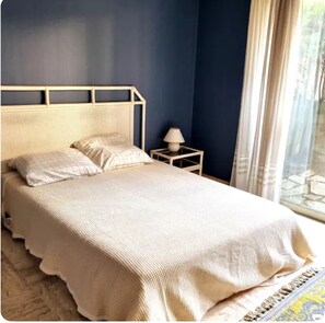 3 dormitorios, tabla de planchar con plancha, wifi gratis y ropa de cama
